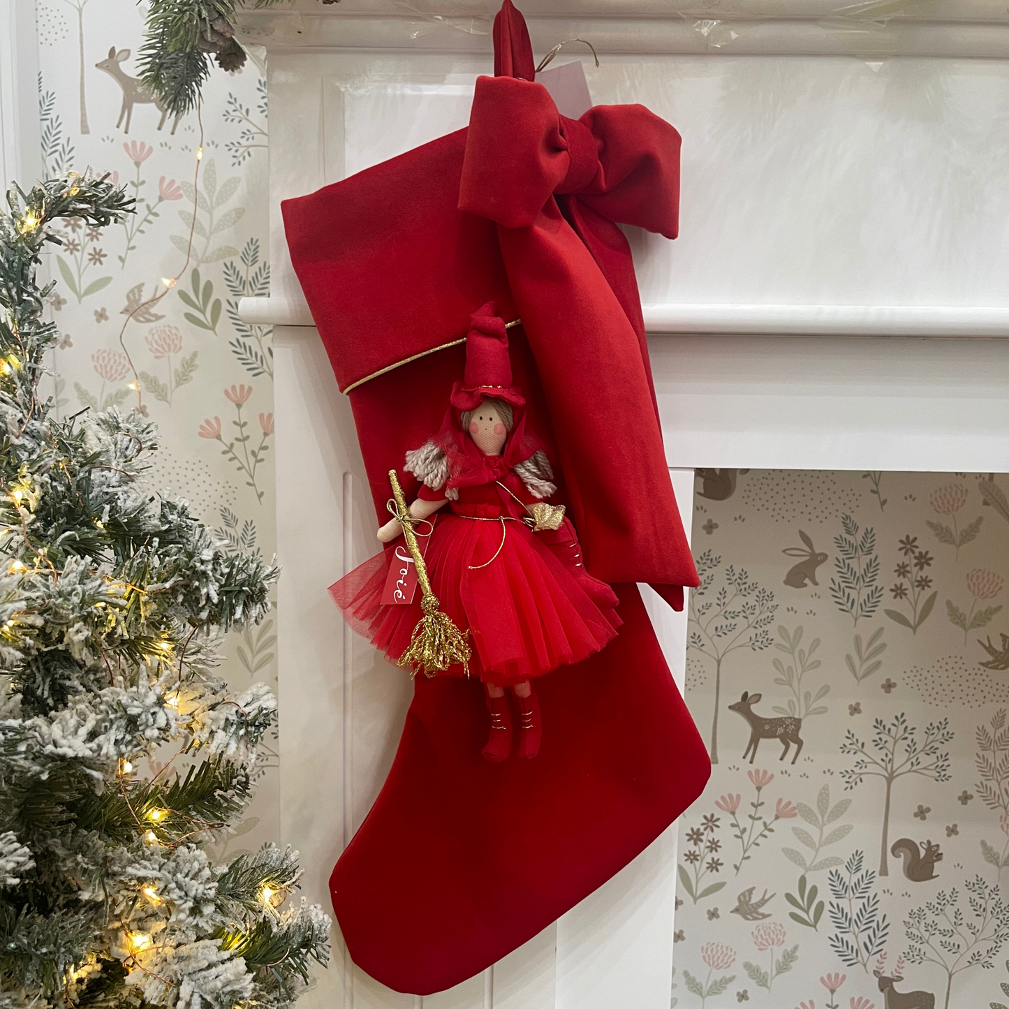 Calza epifania in velluto con bambola Befana