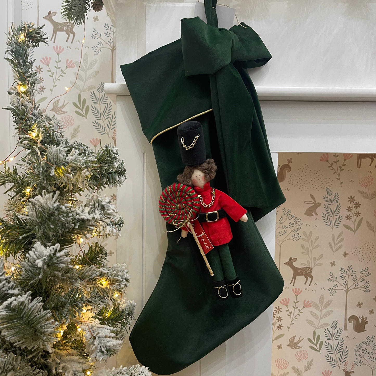 Calza epifania in velluto con bambola