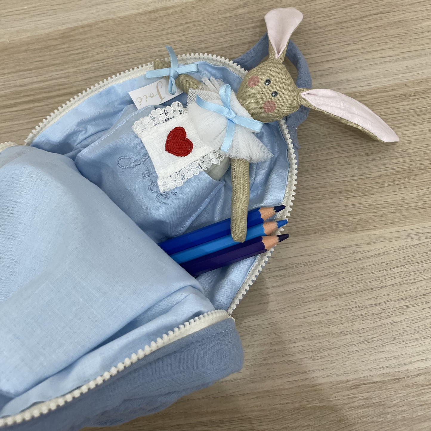 UOVO DI STOFFA CON CONIGLIETTO