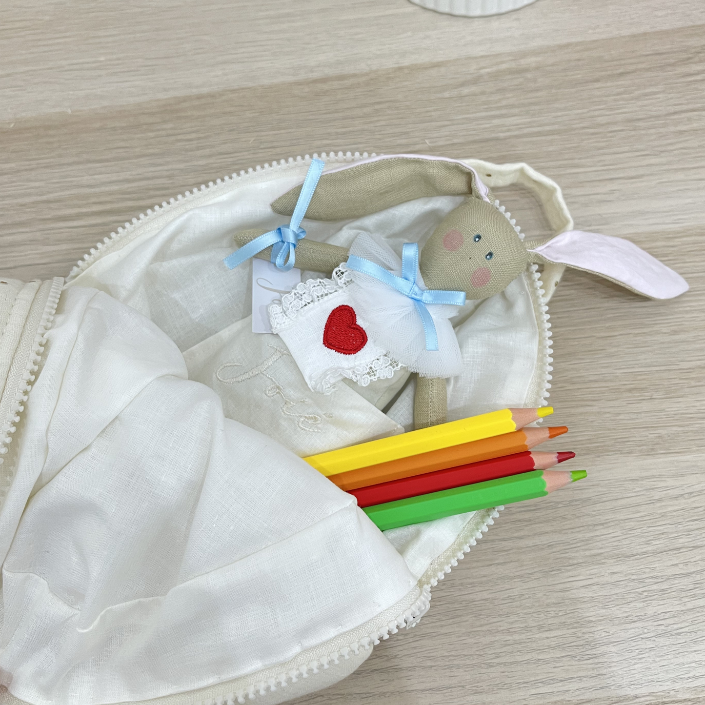 UOVO DI STOFFA CON CONIGLIETTO