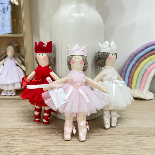 Bambola “Clara” in tulle